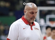 爱游戏体育-莱万多夫斯基在雄鹿比赛中高光表现，出色防守引发热议！的简单介绍