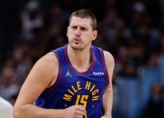 爱游戏体育-Rookie连续十二场比赛得分超过比分优势明显，掘金挑战极限！的简单介绍